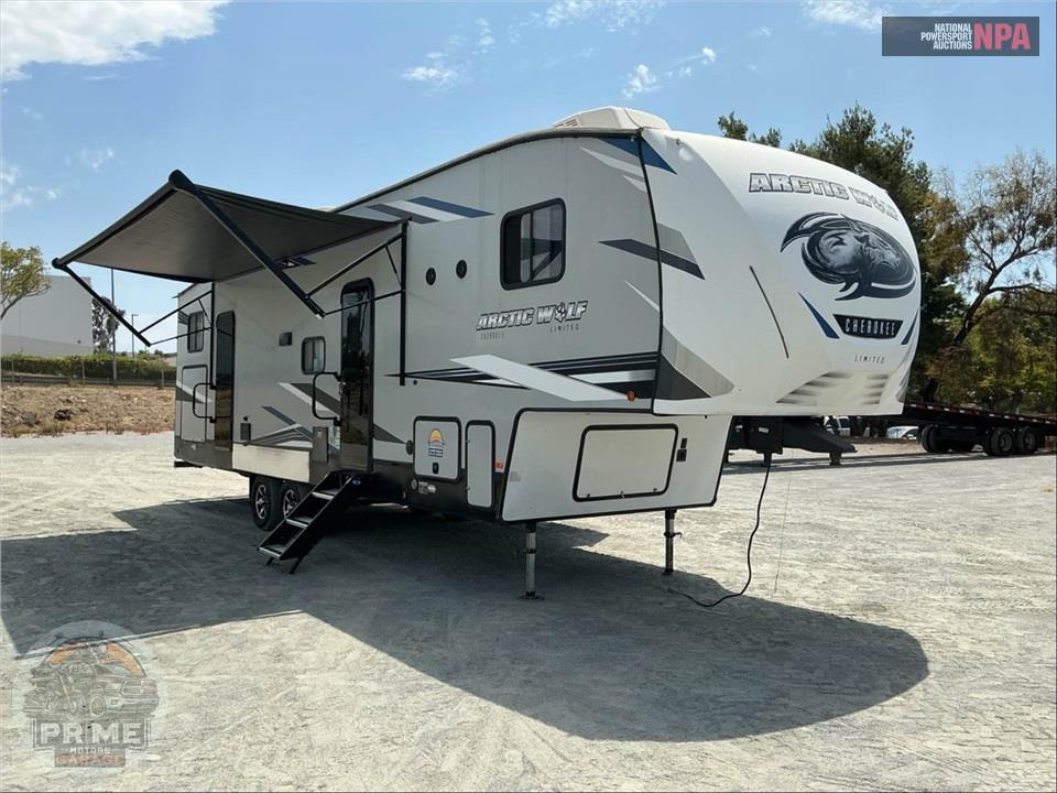 2022 CHEROKEE BY FOREST RIVER M-321BH ARCTIC WOLF FIFTH WHEEL SERIES