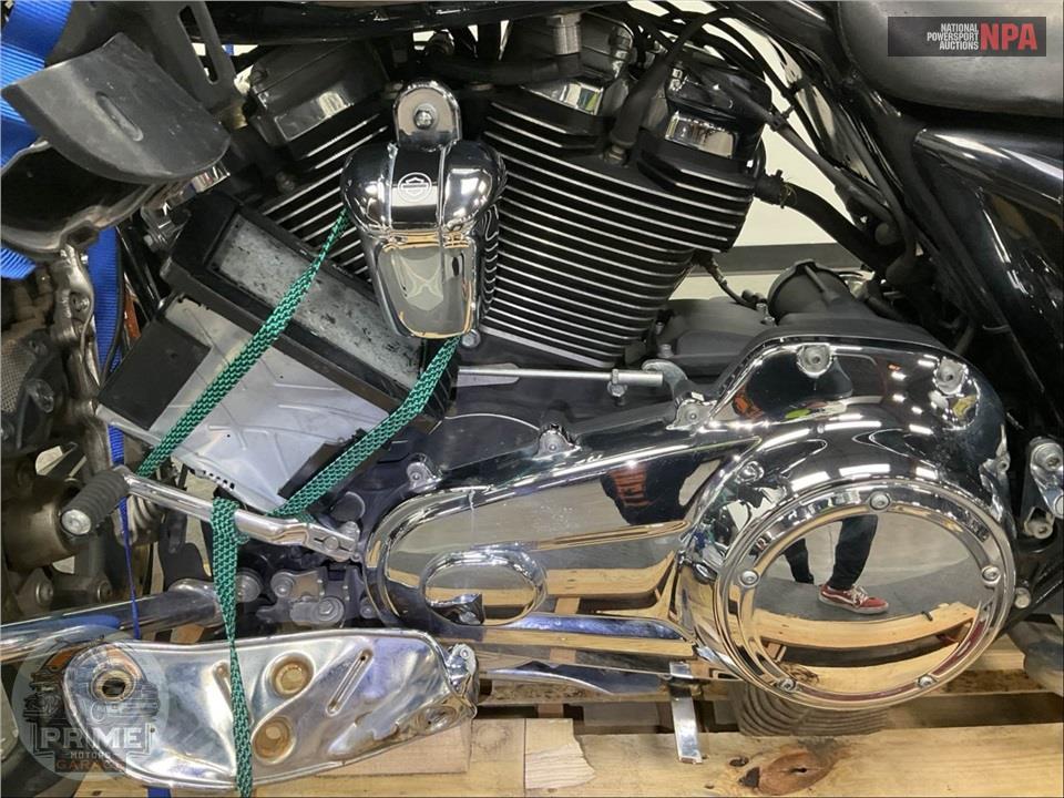 2021 Harley-Davidson FLHX STREET GLIDE — фото 7