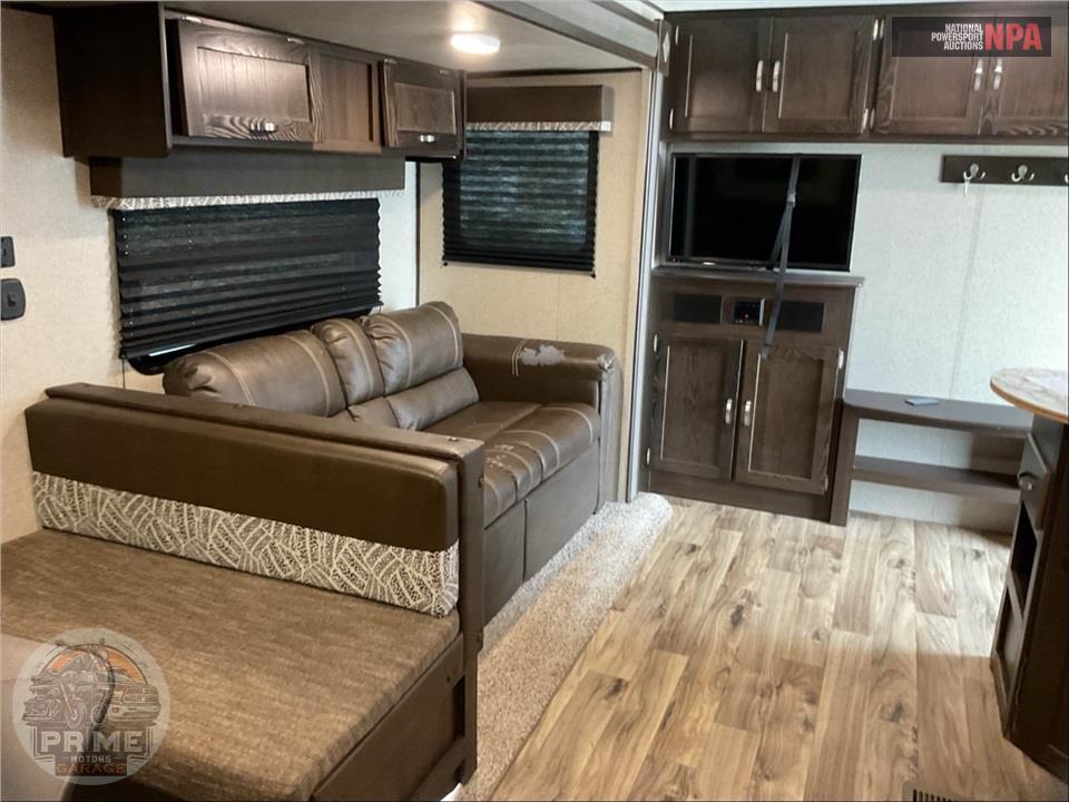 2019 Keystone Rv M-3030BH SUMMERLAND SERIES — фото 9