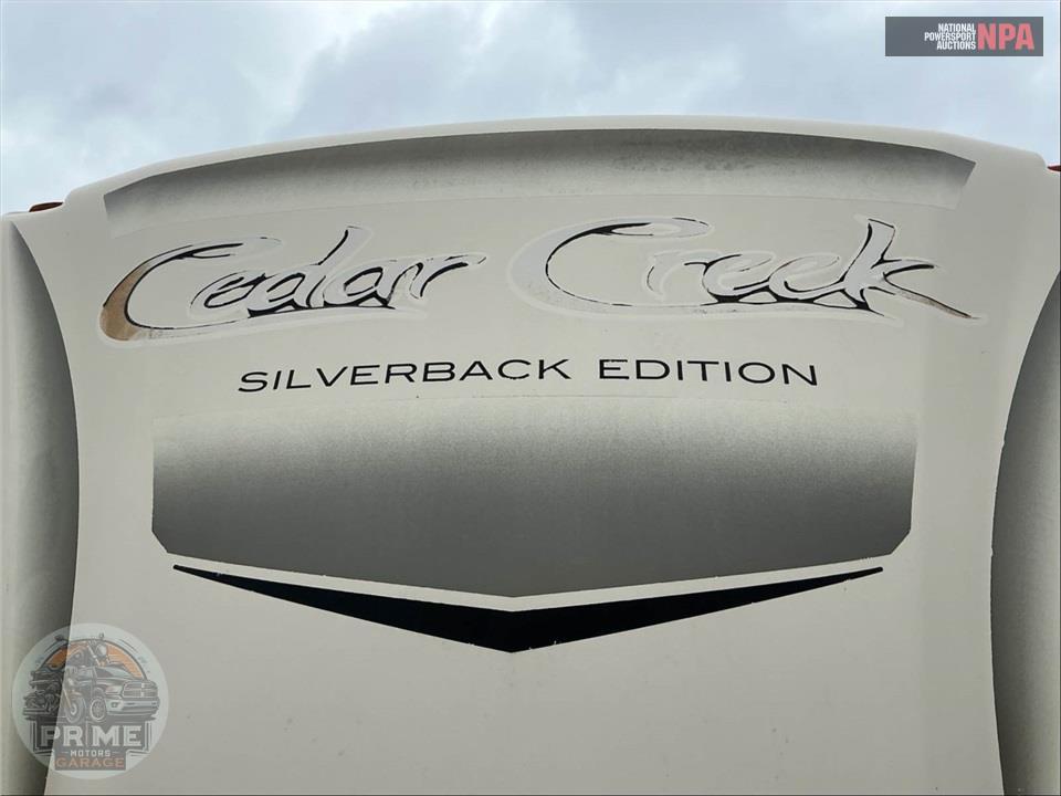 2017 Cedar Creek M-37MBH - SILVERBACK FIFTH WHEEL SERIES — фото 46