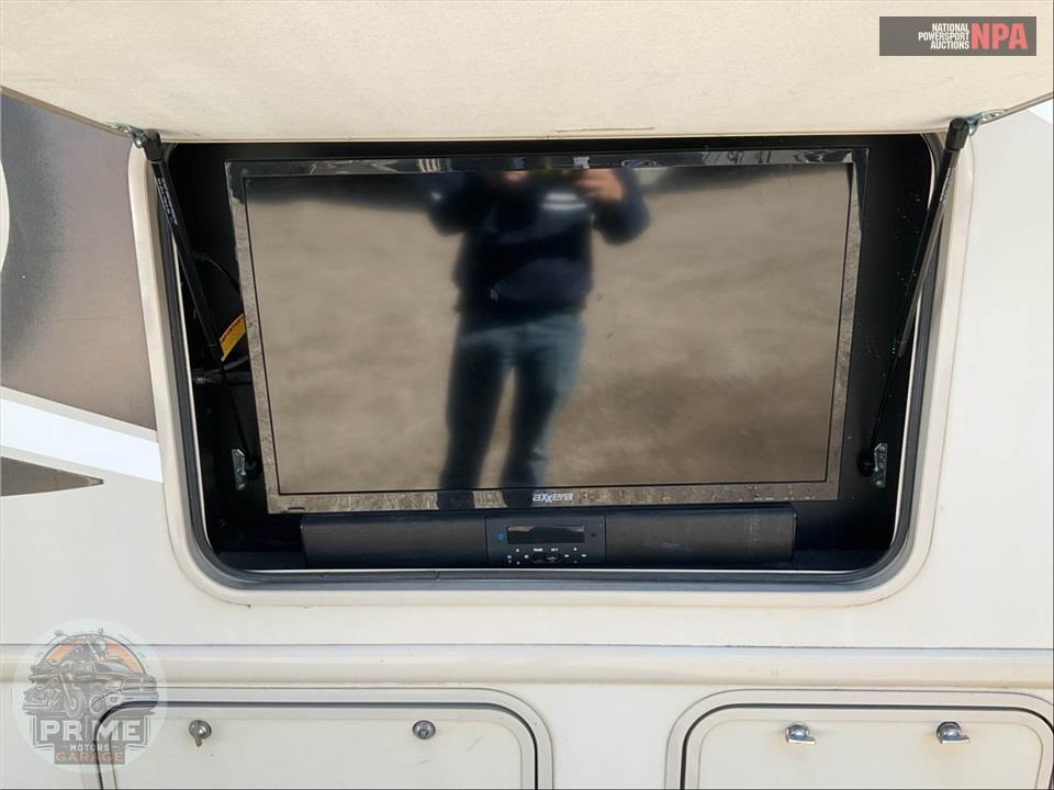 2019 Thor Motor Coach M-28Z E450-V10 - FOUR WINDS SERIES — фото 51