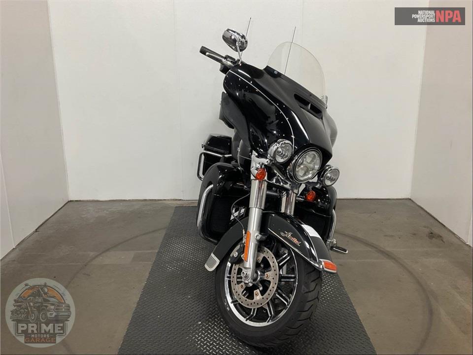 2016 Harley-Davidson FLHTK ELECTRA GLIDE ULTRA LIMITED — фото 2