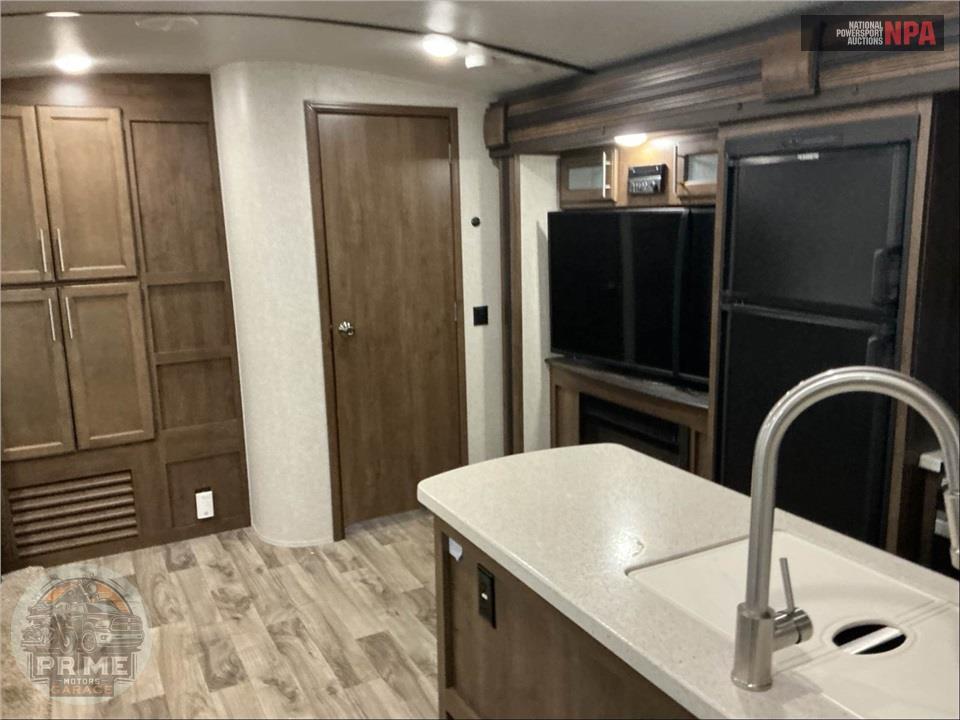2019 Keystone Rv M-34 TSB COUGAR SERIES — фото 8
