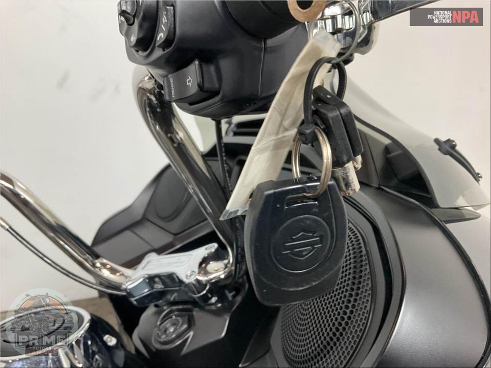 2025 Harley-Davidson FLTRX ROAD GLIDE — фото 10