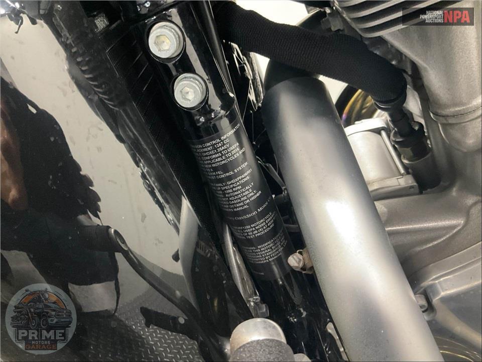 2016 Harley-Davidson VRSCF MUSCLE V-ROD — фото 22
