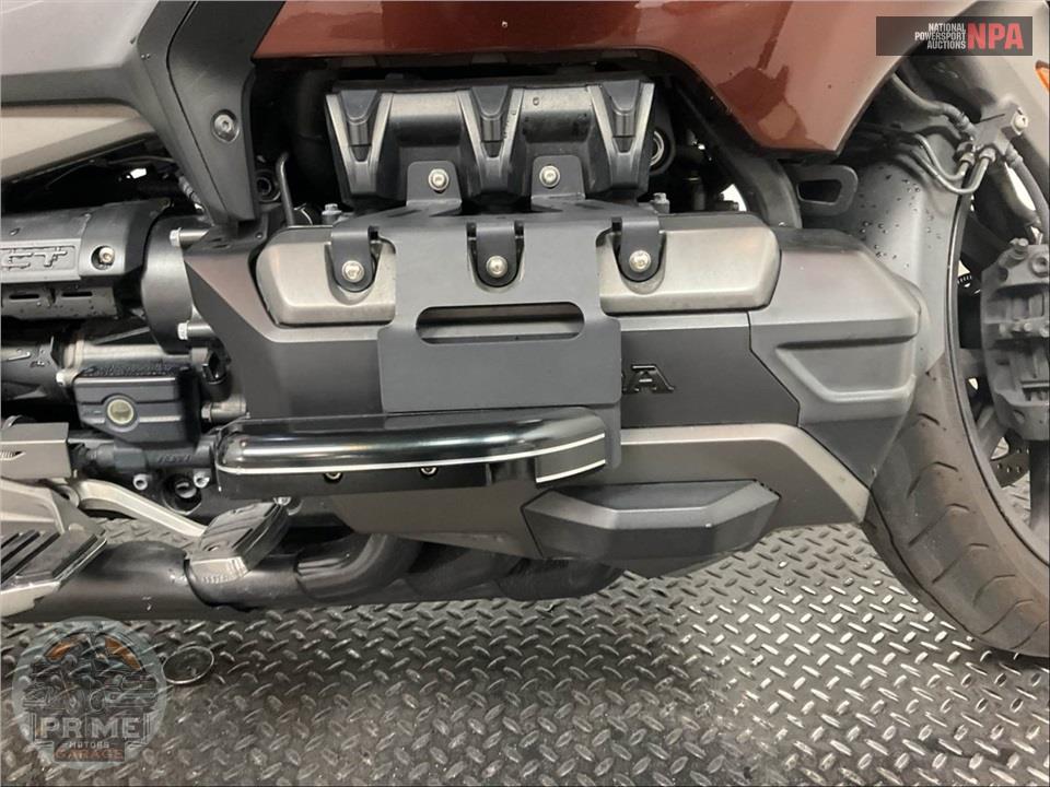 2018 Honda GL1800BD GOLDWING DCT — фото 6
