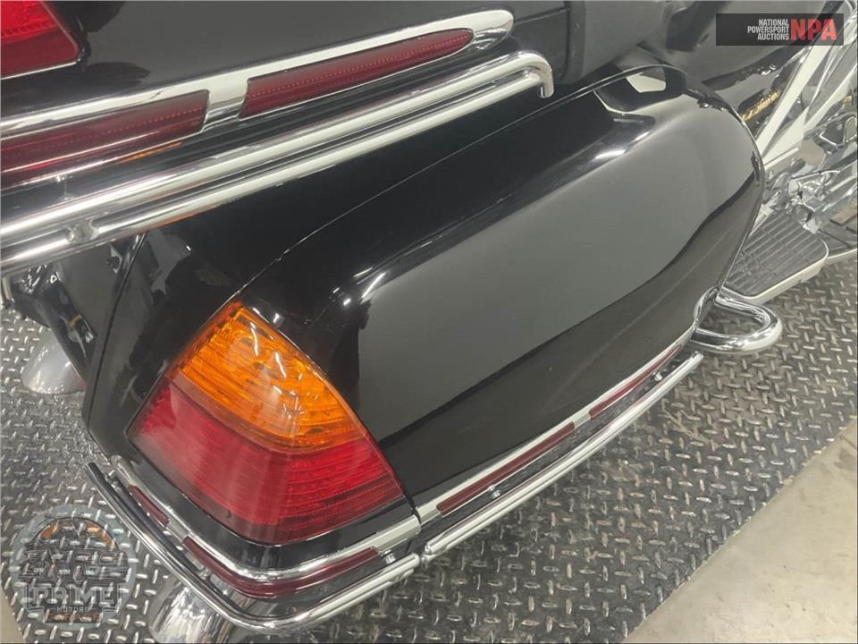 2001 Honda GL18001 GOLDWING — фото 17