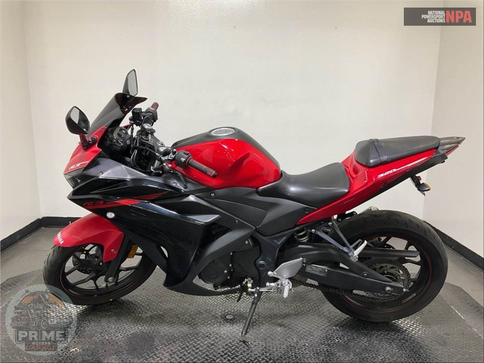 2015 Yamaha YZF-R3 — фото 3