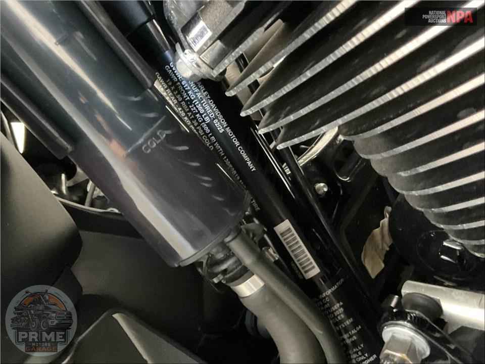 2025 Harley-Davidson FLHXU STEET GLIDE ULTRA — фото 21