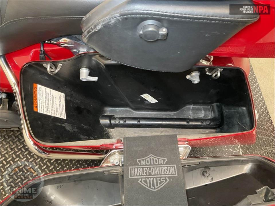 2023 Harley-Davidson FLHTK ELECTRA GLIDE ULTRA LIMITED — фото 22