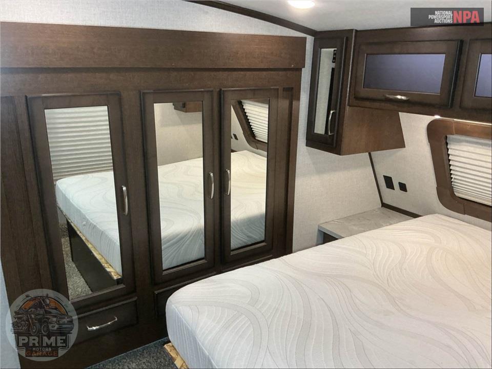 2020 Atlas M-2502REF - FIFTH WHEEL SERIES — фото 11