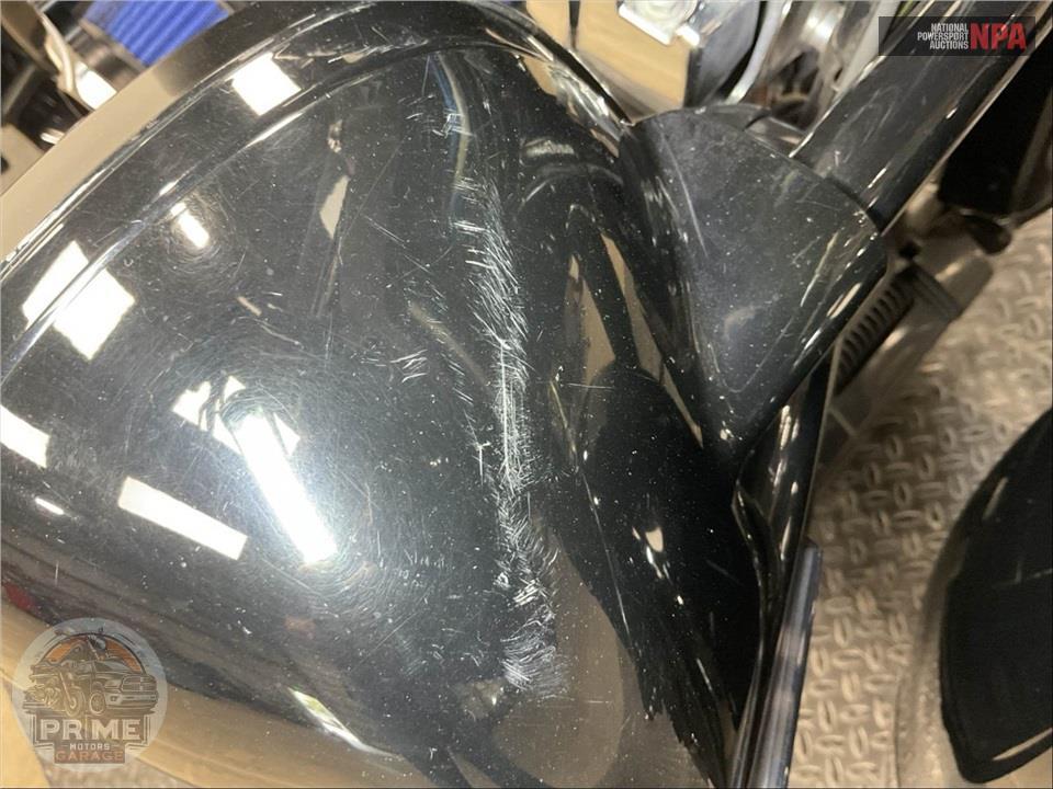 2015 Harley-Davidson FLHTCUL ULTRA CLASSIC LOW — фото 22