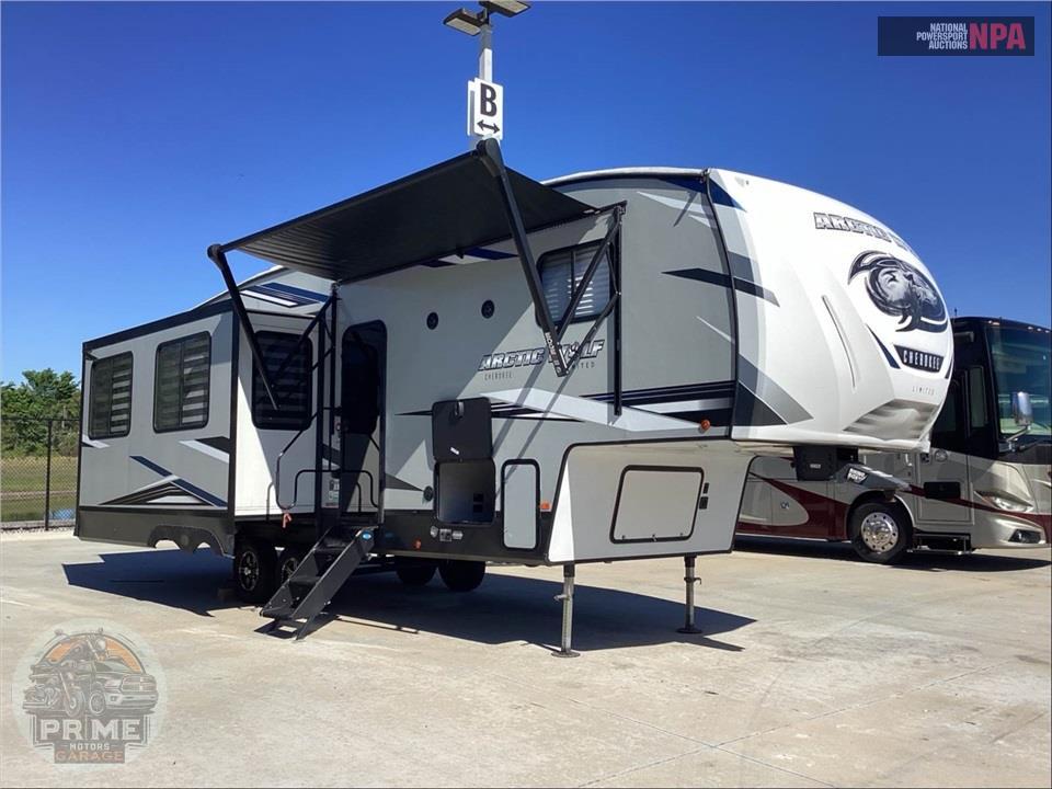 2022 Cherokee By Forest River M-291RL ARCTIC WOLF FIFTH WHEEL SERIES — фото 1