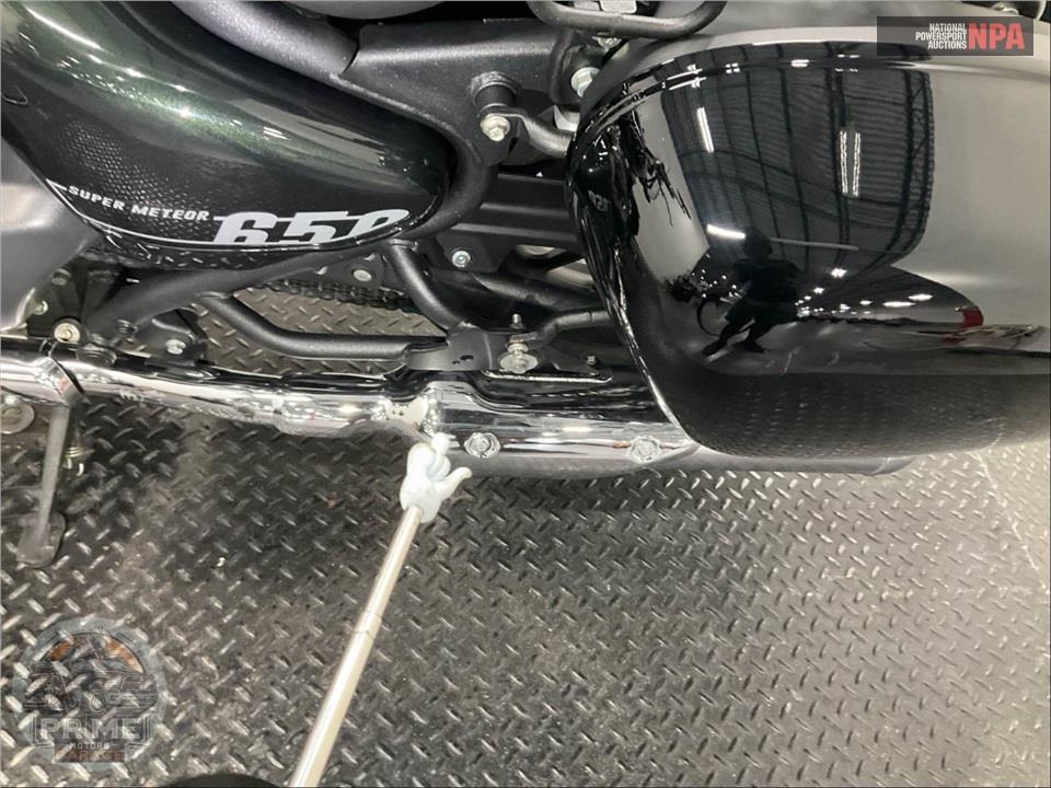 2024 Royal Enfield SUPER METEOR 650 — фото 24