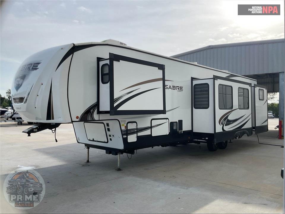 2021 Sabre By Forest River M-38DBQ - FIFTH WHEEL SERIES — фото 2