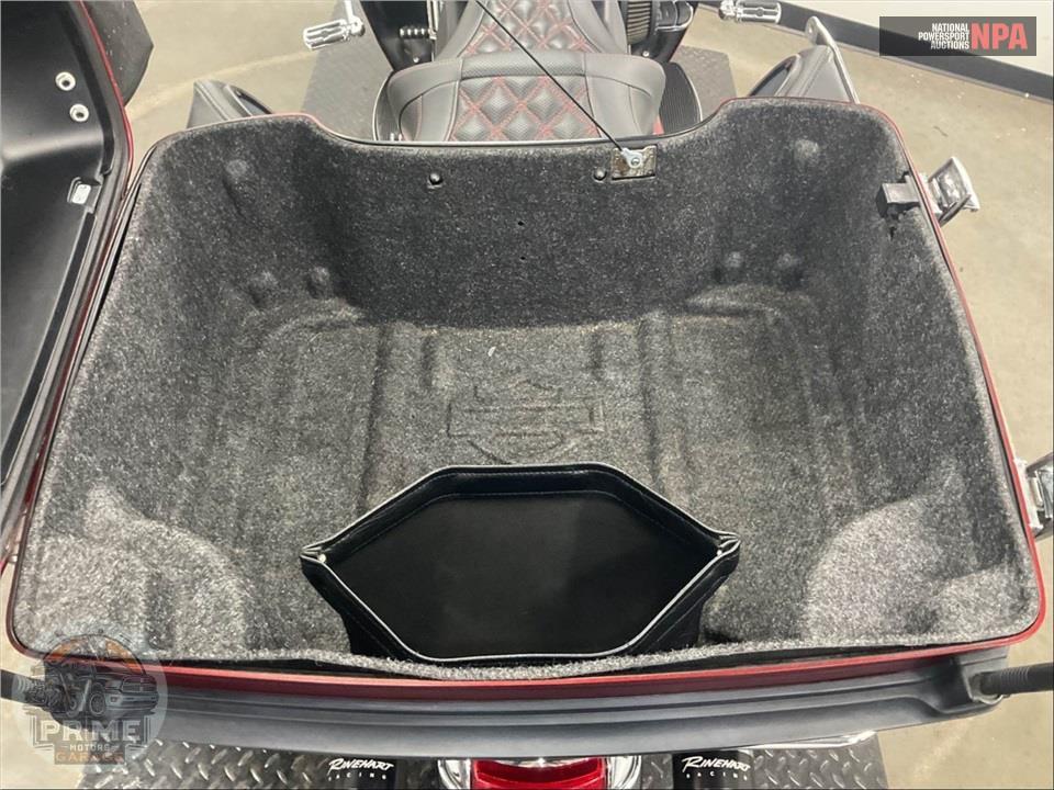 2012 Harley-Davidson FLHTCU UL CLSC EL GLIDE — фото 29