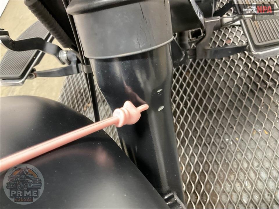 2016 Harley-Davidson FLD-103 DYNA SWITCHBACK — фото 28