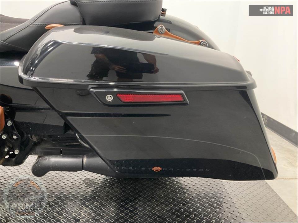2019 Harley-Davidson FLTRXS ROAD GLIDE SPECIAL — фото 21