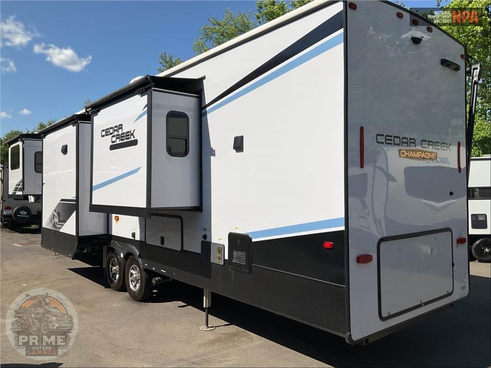 2024 Cedar Creek M-371FL - FIFTH WHEEL SERIES — фото 3