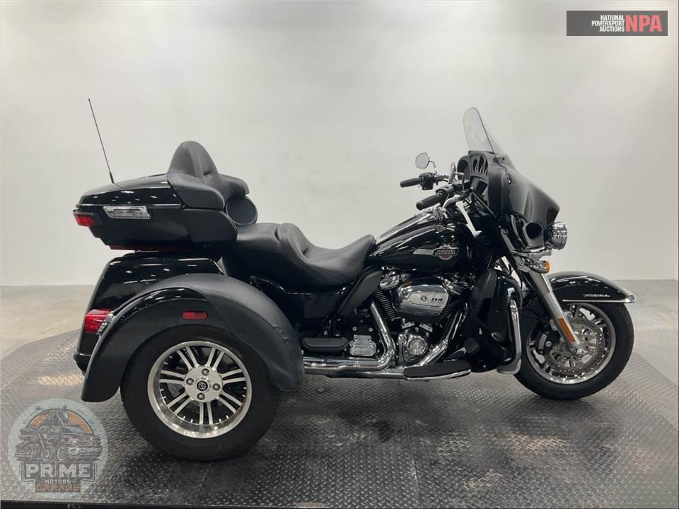 2023 Harley-Davidson FLHTCUTG TRI GLIDE ULTRA CLASSIC — фото 1