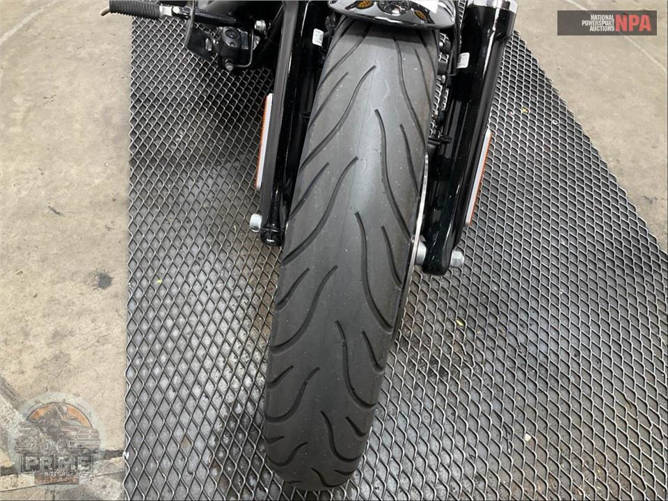 2016 Harley-Davidson FXSB BREAKOUT — фото 19