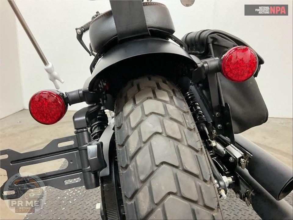 2021 Indian Motorcycle SCOUT BOBBER (ABS, BLACK SMOKE) — фото 24