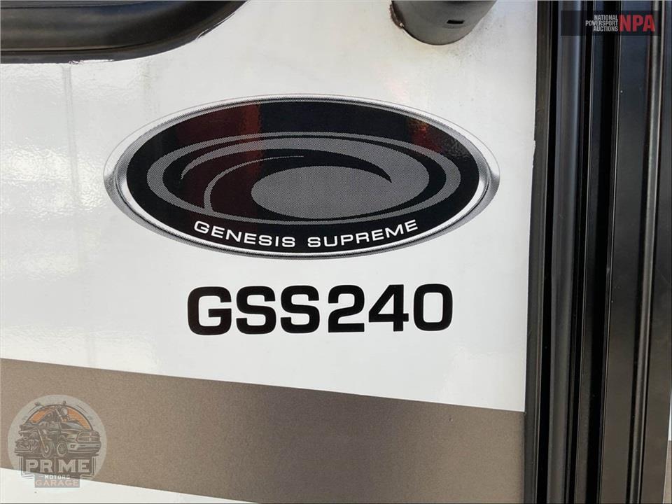 2023 Genesis Supreme M-240SS - GENESIS LIMITED TOY HAULER SERIES — фото 5