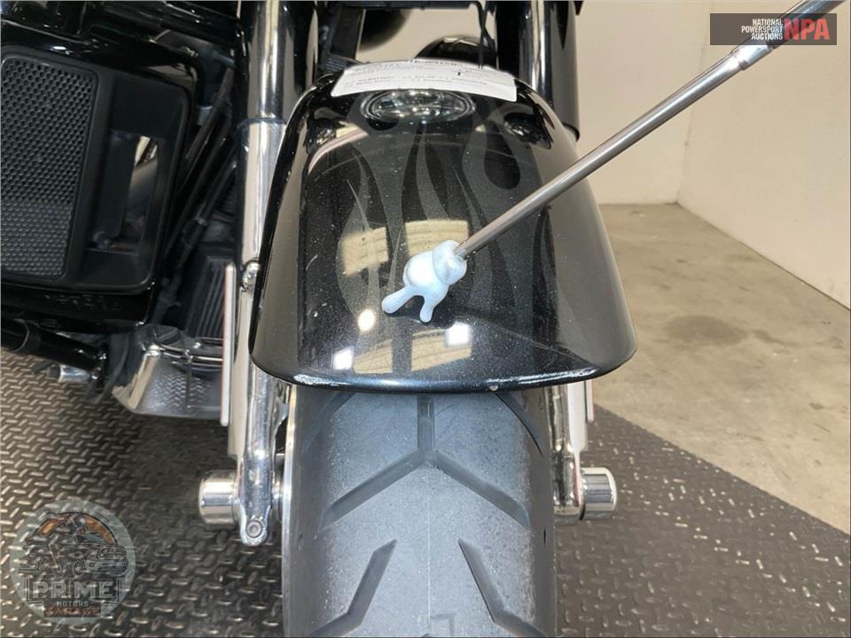 2016 Harley-Davidson FLHXSE CVO STREET GLIDE SPECIAL — фото 20