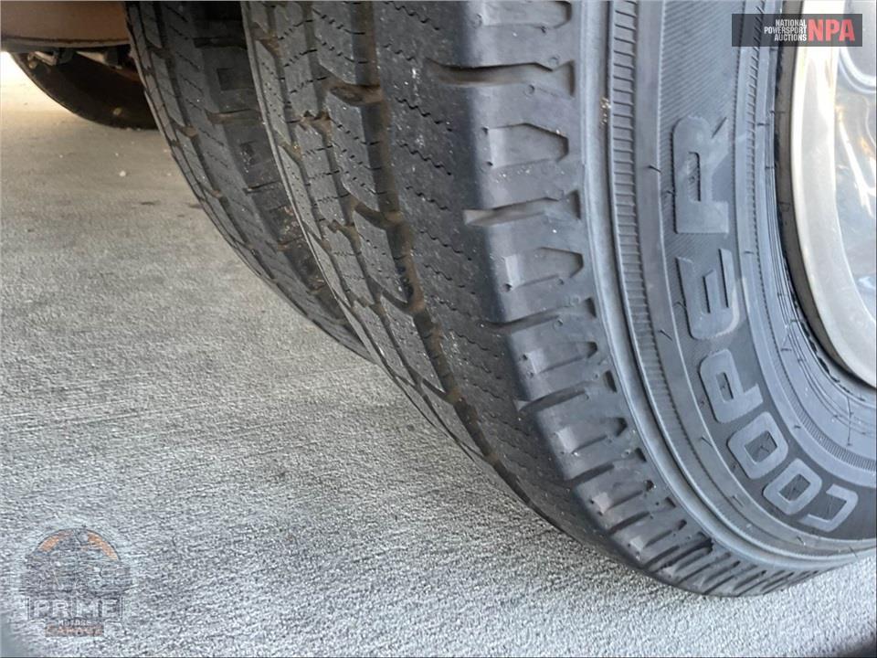 2015 Jamboree M-31D FORD E450 6.8 LITER - SPORT SERIES — фото 56