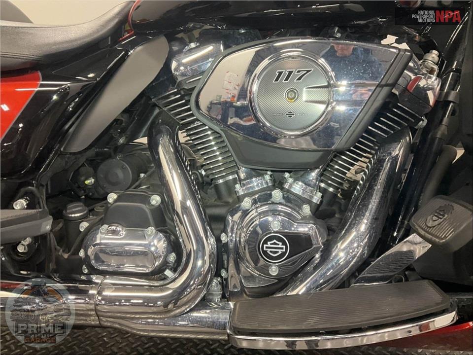 2025 Harley-Davidson FLHXU STEET GLIDE ULTRA — фото 6