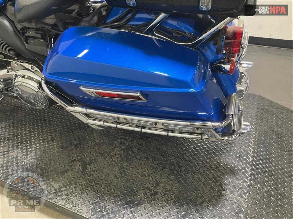 2021 Harley-Davidson FLHTP POLICE ELECTRA GLIDE — фото 21