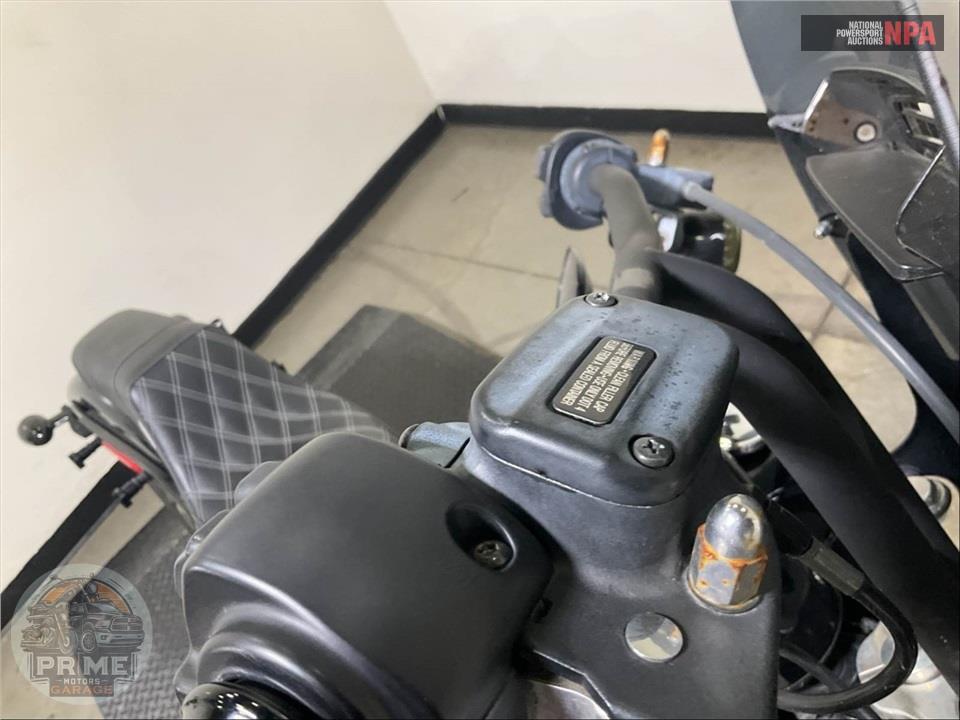 2020 Harley-Davidson FLSL SOFTAIL SLIM — фото 25