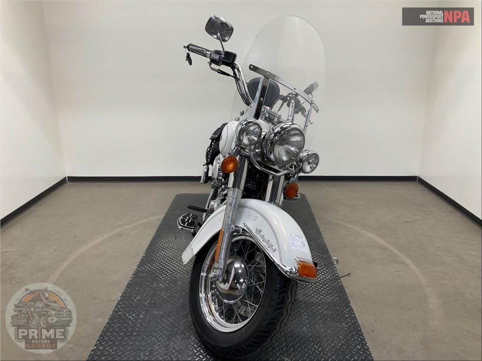 2001 Harley-Davidson FLSTC HERITAGE SOFTAIL CLASSIC — фото 2