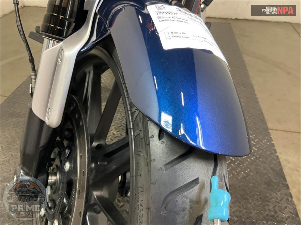 2024 Royal Enfield SUPER METEOR 650 — фото 11