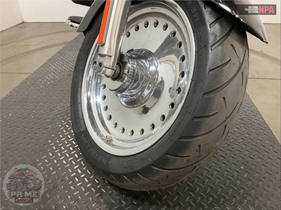 2017 Harley-Davidson FLSTF FAT BOY — фото 23