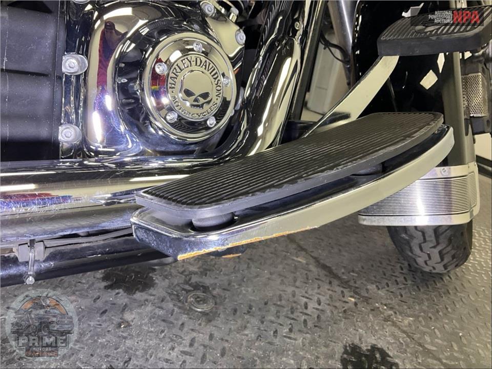 2008 Harley-Davidson FLHTCU ULTRA CLASSIC ELECTRA GLIDE — фото 38