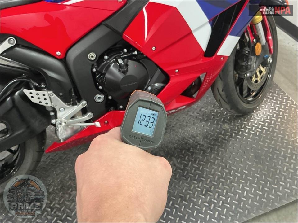 2023 Honda CBR600RR — фото 8