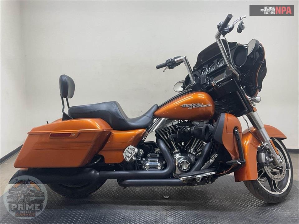 2015 Harley-Davidson FLHXS STREET GLIDE SPECIAL — фото 1