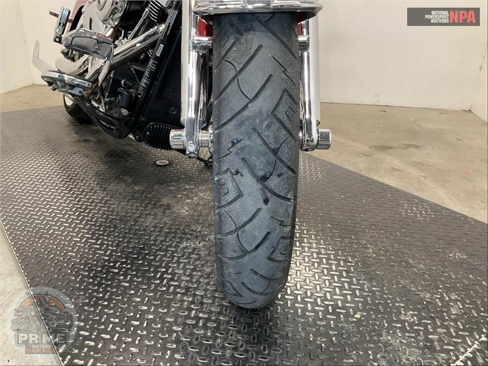 2018 Harley-Davidson FLDE DELUXE — фото 17