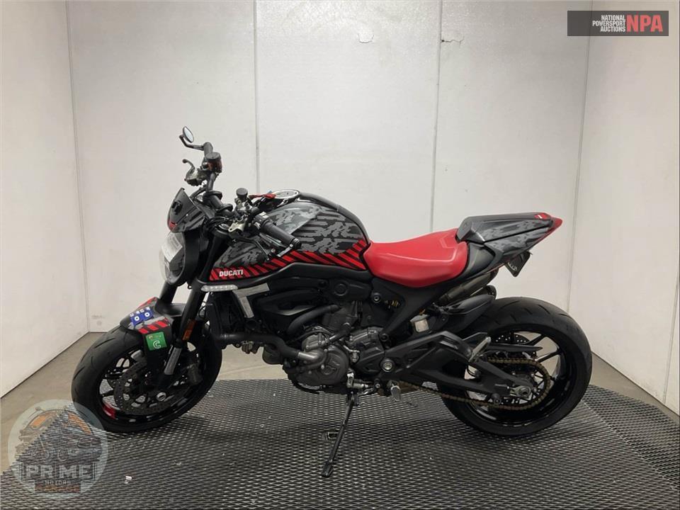 2022 Ducati MONSTER 937 PLUS — фото 3