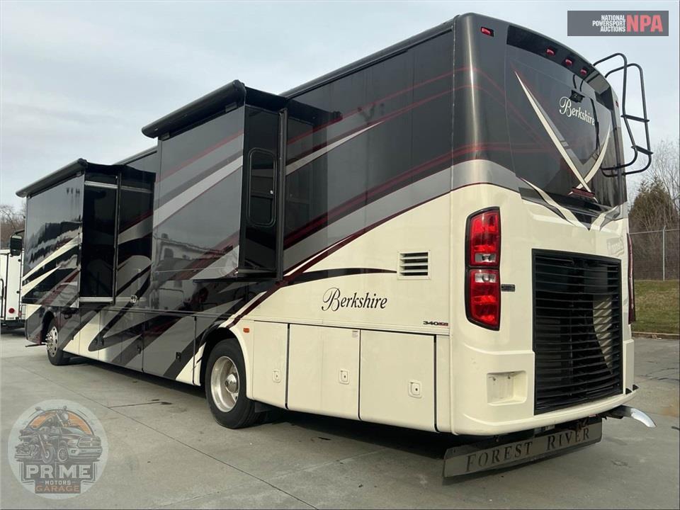 2018 Berkshire M-38A 340HP CUMMINS — фото 4