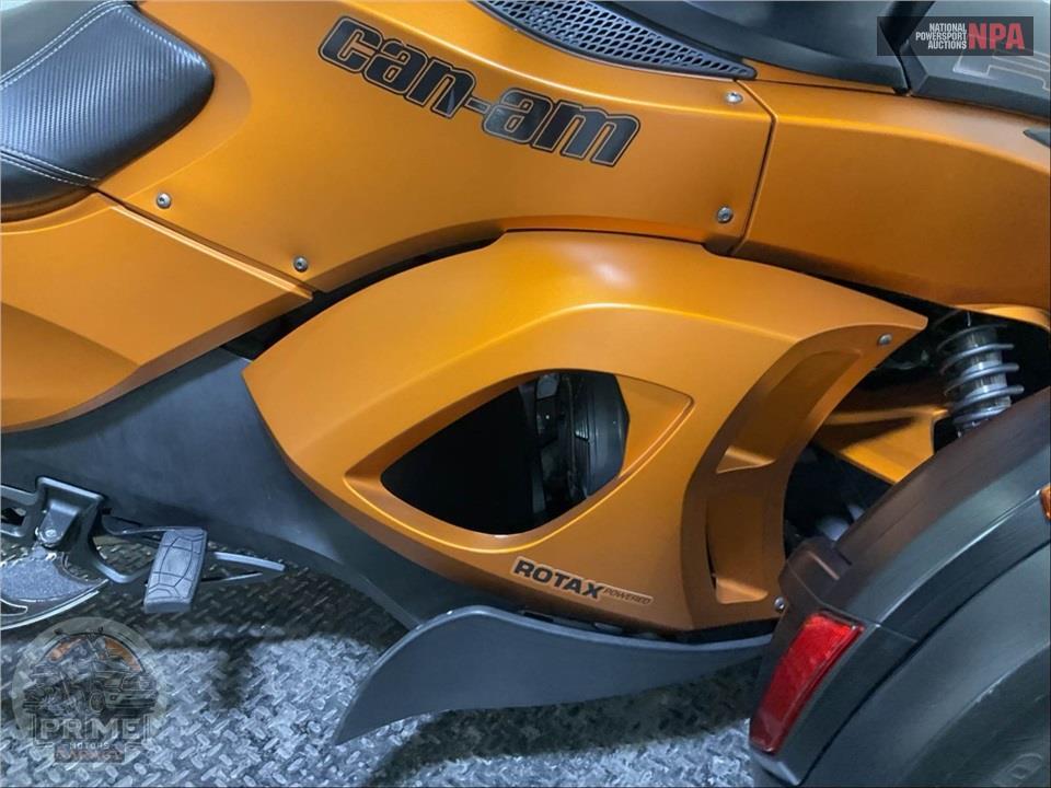 2013 Can-Am SPYDER RS-S SE5 — фото 6