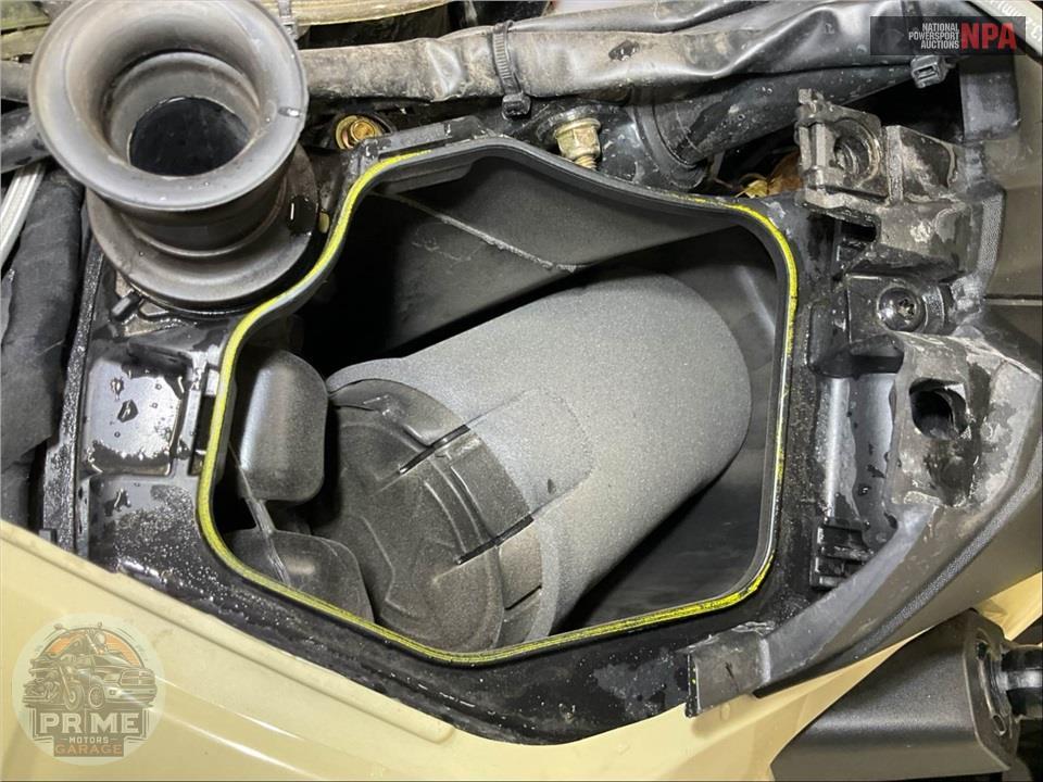 2025 Can-Am OUTLANDER PRO XU HD5 — фото 28