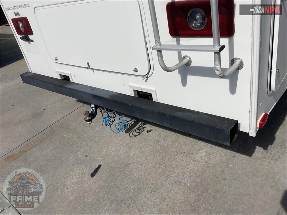 2011 Coachmen By Forest River M-31 FK FORD E45 - FREELANDER SERIES — фото 88