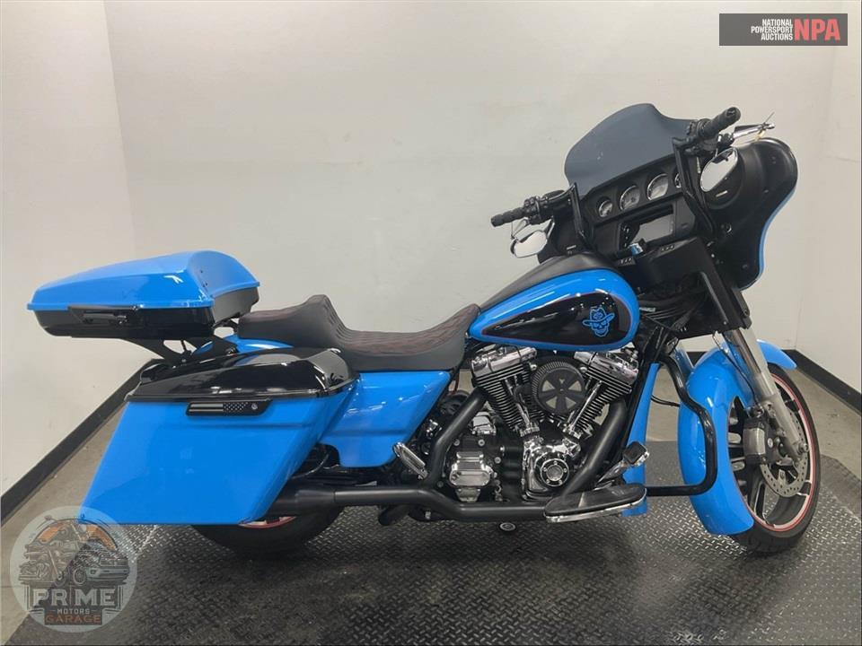2015 Harley-Davidson FLHXS STREET GLIDE SPECIAL — фото 1