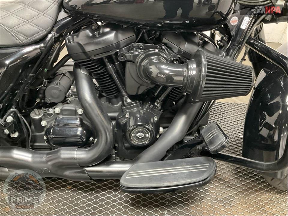 2018 Harley-Davidson FLHRXS ROAD KING SPECIAL — фото 6