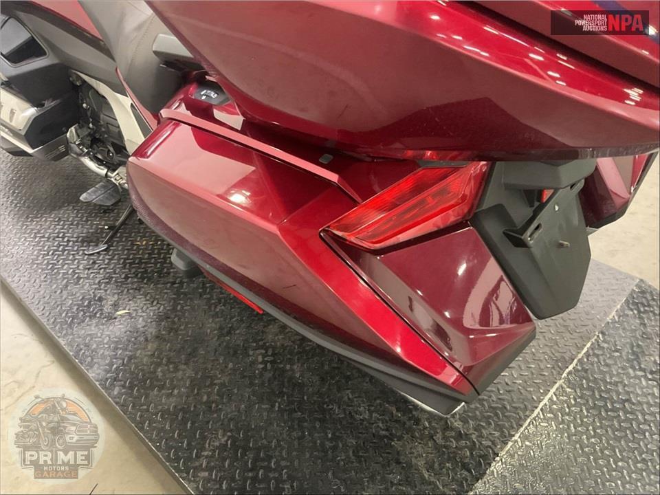 2023 Honda GL1800D GOLDWING TOUR DCT — фото 16