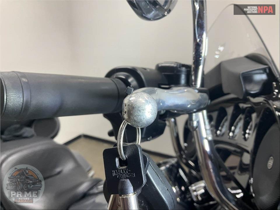 2022 Harley-Davidson FLHTK ULTRA LIMITED — фото 31