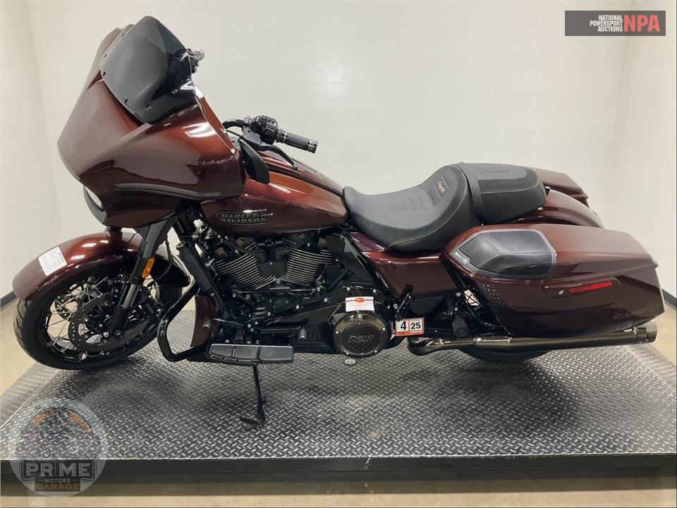 2024 Harley-Davidson FLHXSE CVO STREET GLIDE — фото 3