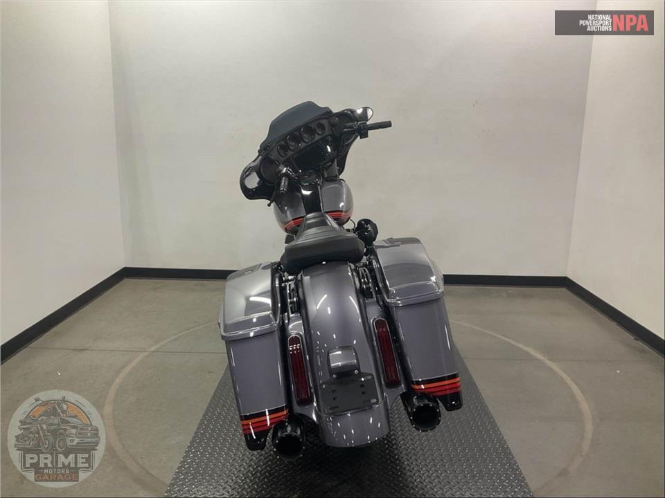 2020 Harley-Davidson FLHXSE CVO STREET GLIDE — фото 4